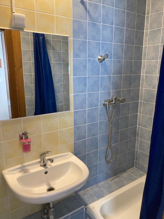 Chalupa A Apartmany Lojka Бенецко Экстерьер фото